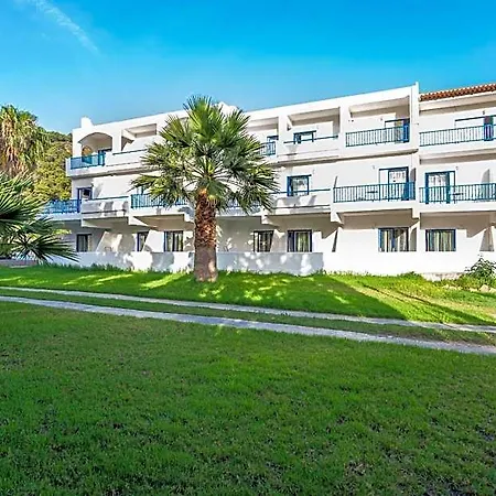 Vassilis Hotel 3*