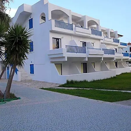 Vassilis Hotel 3*